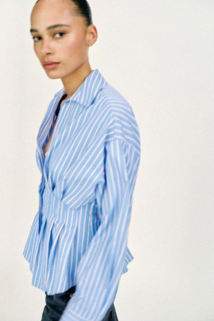 Рубашка из поплина в полоску со складками- Заказать в России