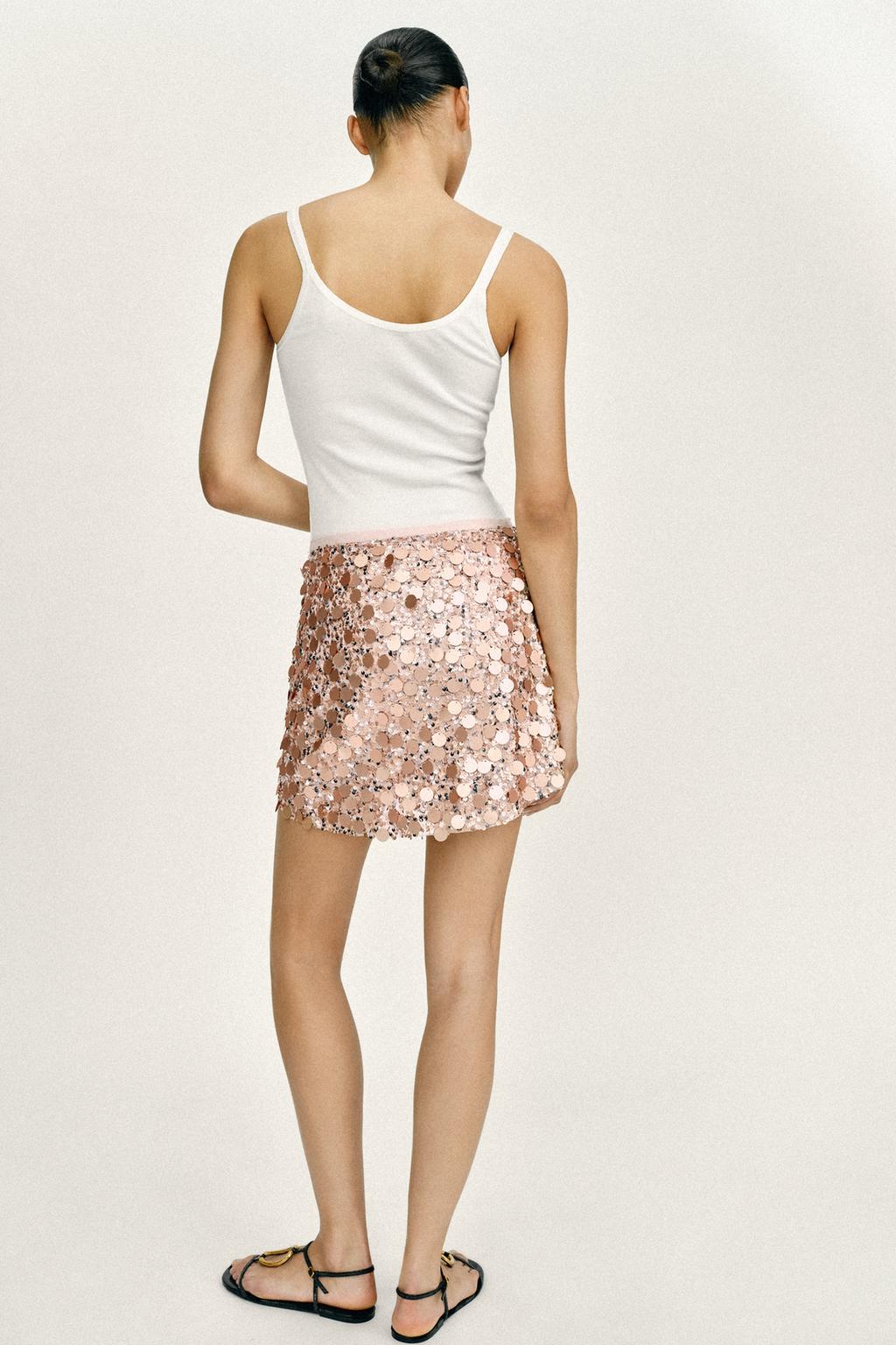 МИНИ-ЮБКА С ПАЙЕТКАМИ