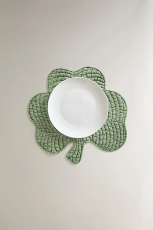 Стежаный подстаканник в форме клевера- Заказать в России