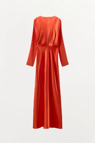 Атласное платье с рукавами «летучая мышь» и разрезом- Заказать в России