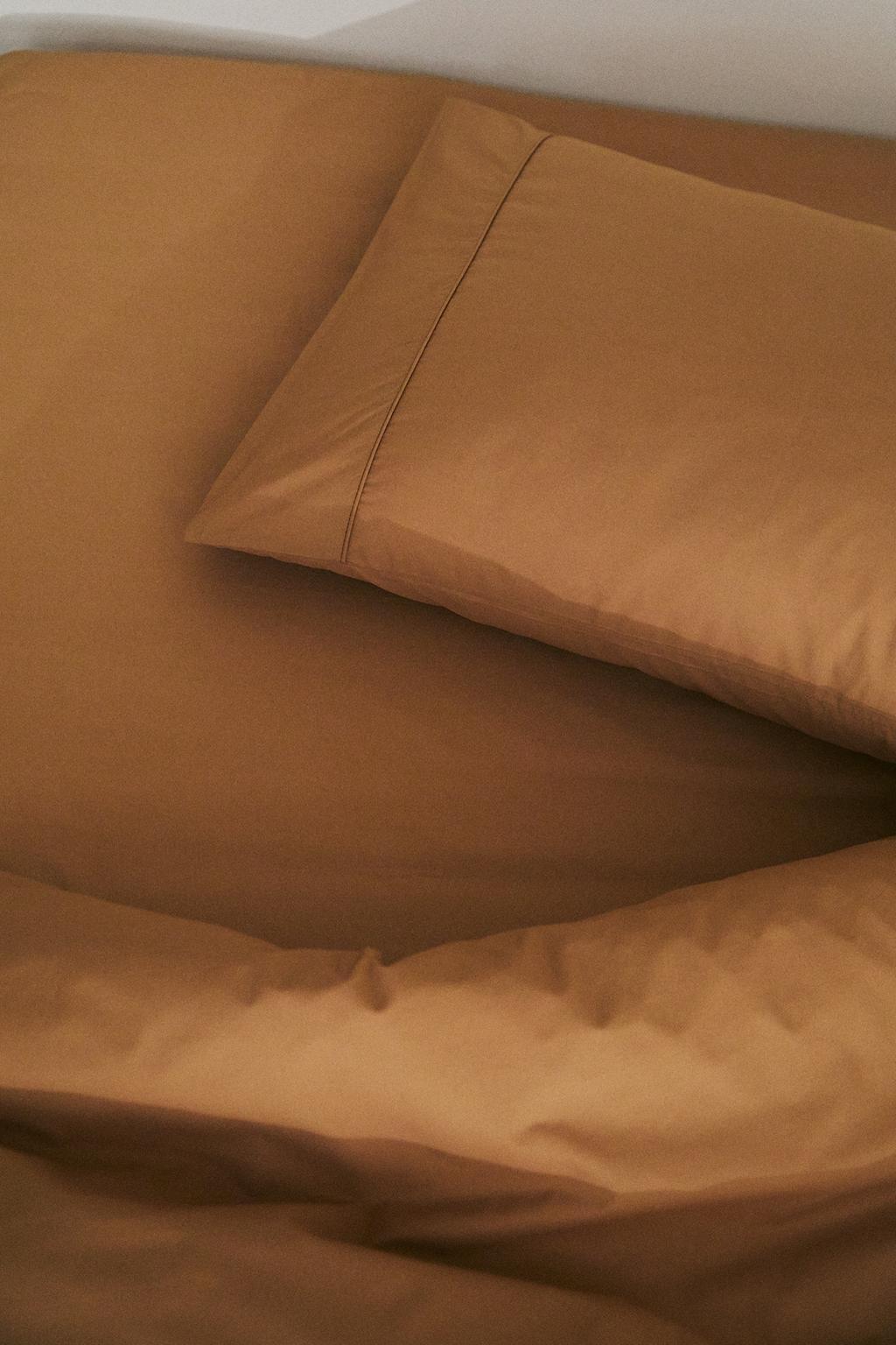 Простынь с резинкой percale | 30 см (300 нитей)