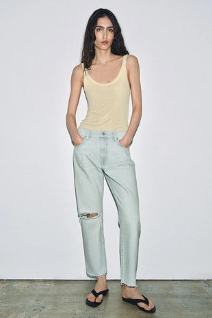 Джинсы Zw Collection прямого кроя со средней посадкой и рваными деталями