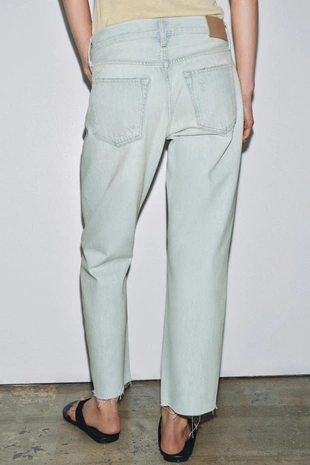 Джинсы Zw Collection прямого кроя со средней посадкой и рваными деталями- Заказать в России