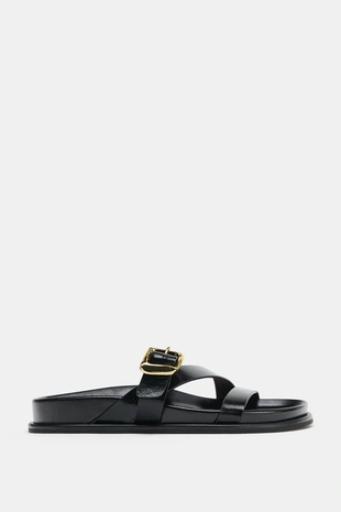 Сандалии на плоской подошве с пряжками- Заказать в России