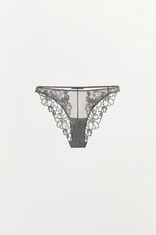 Трусы с вышивкой- Заказать в России