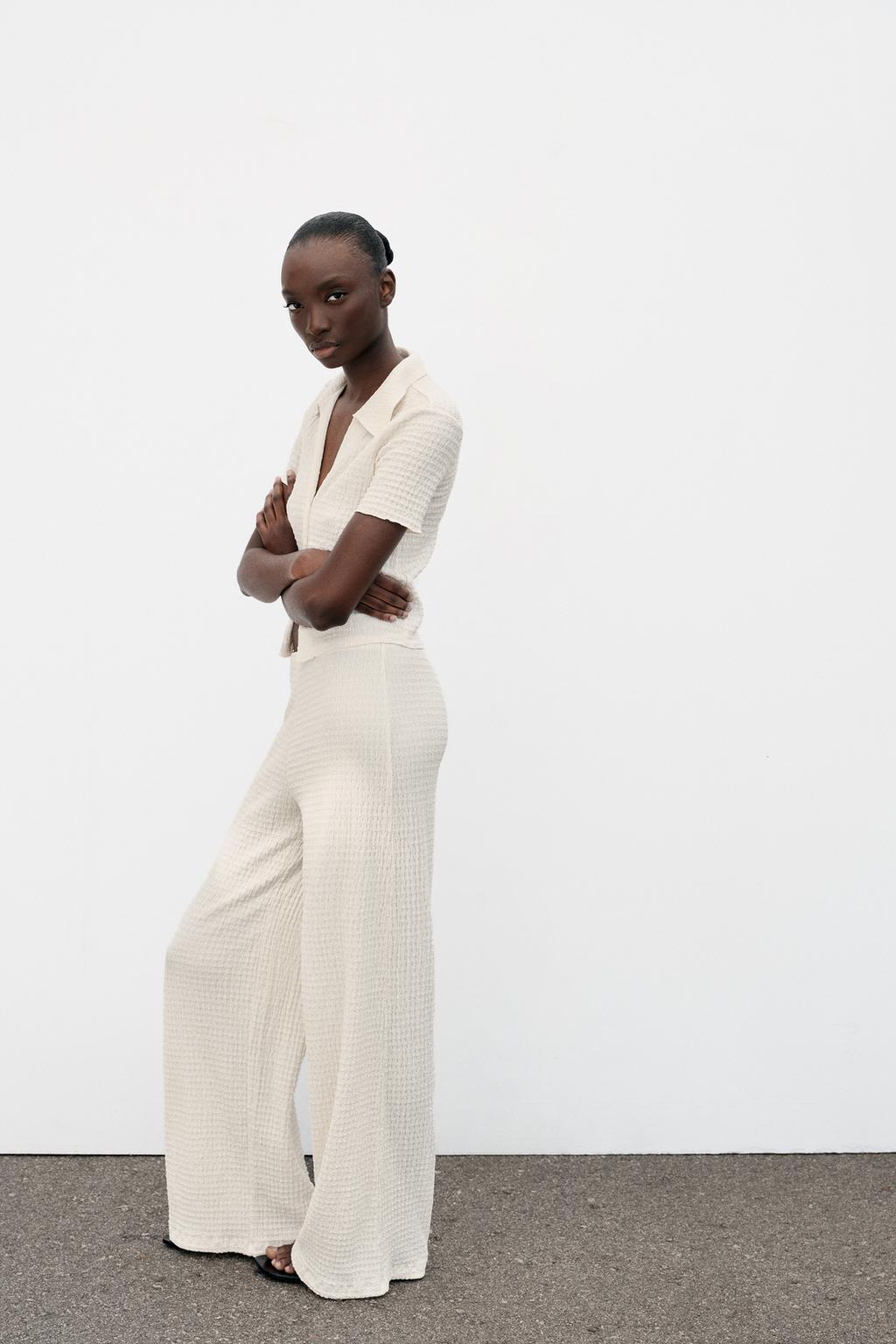 БРЮКИ ПРЯМОГО КРОЯ ФАКТУРНЫЕ