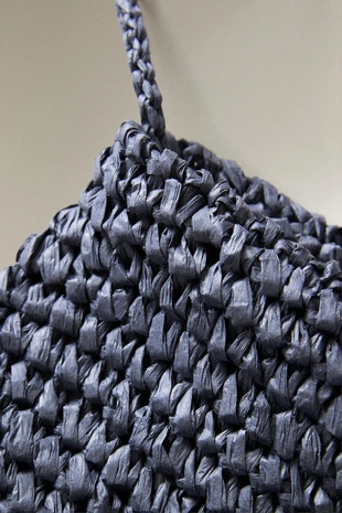 Сумка-клатч из плетеной бумаги- Заказать в России