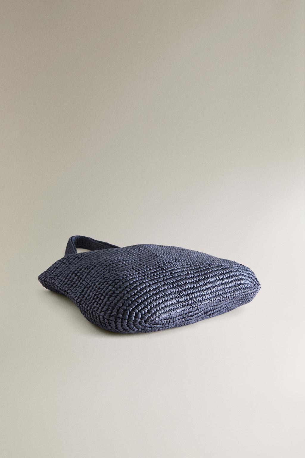 Бумажная сумка с ручкой