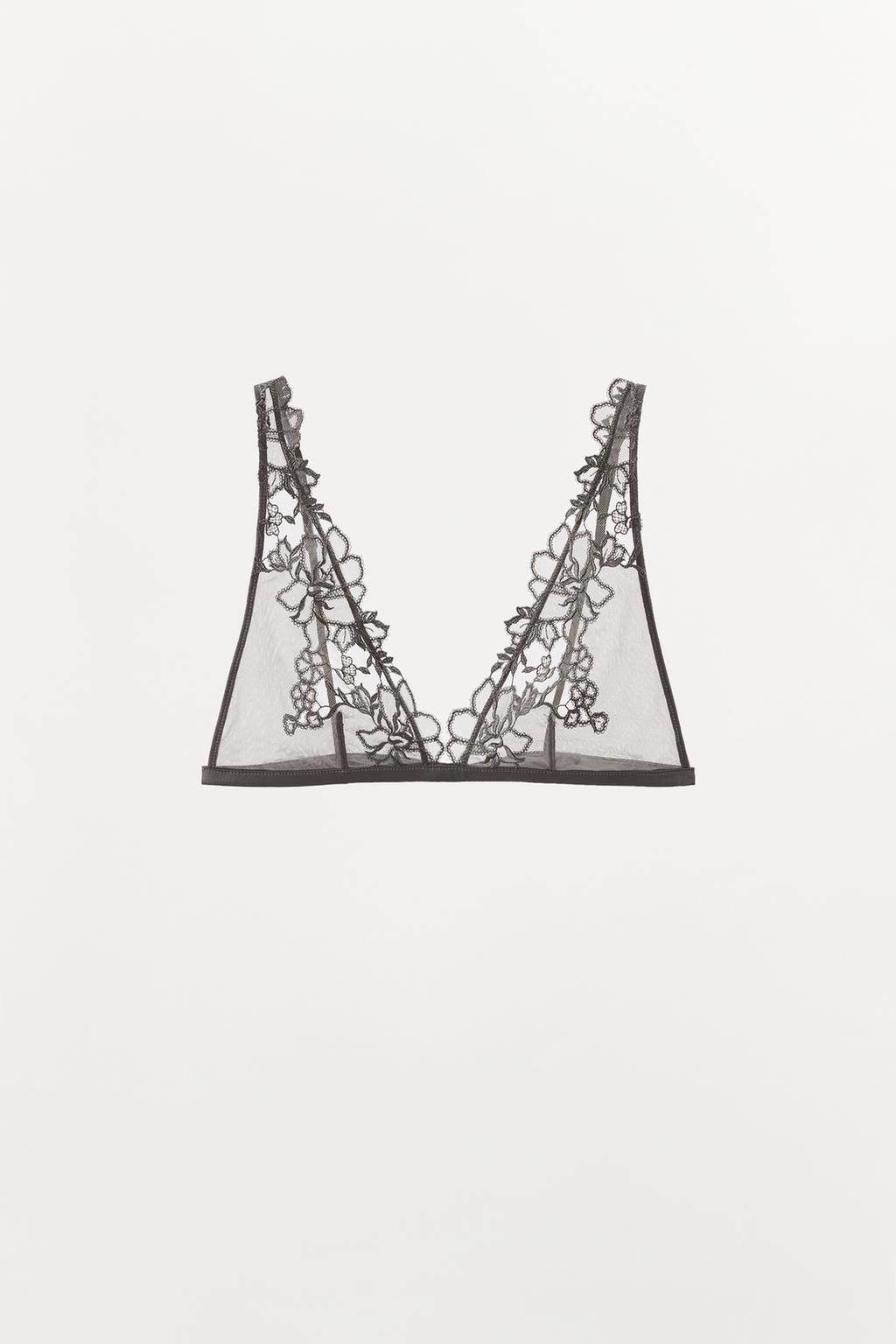 БЮСТГАЛЬТЕР С ТРЕУГОЛЬНЫМИ ЧАШКАМИ И ВЫШИВКОЙ