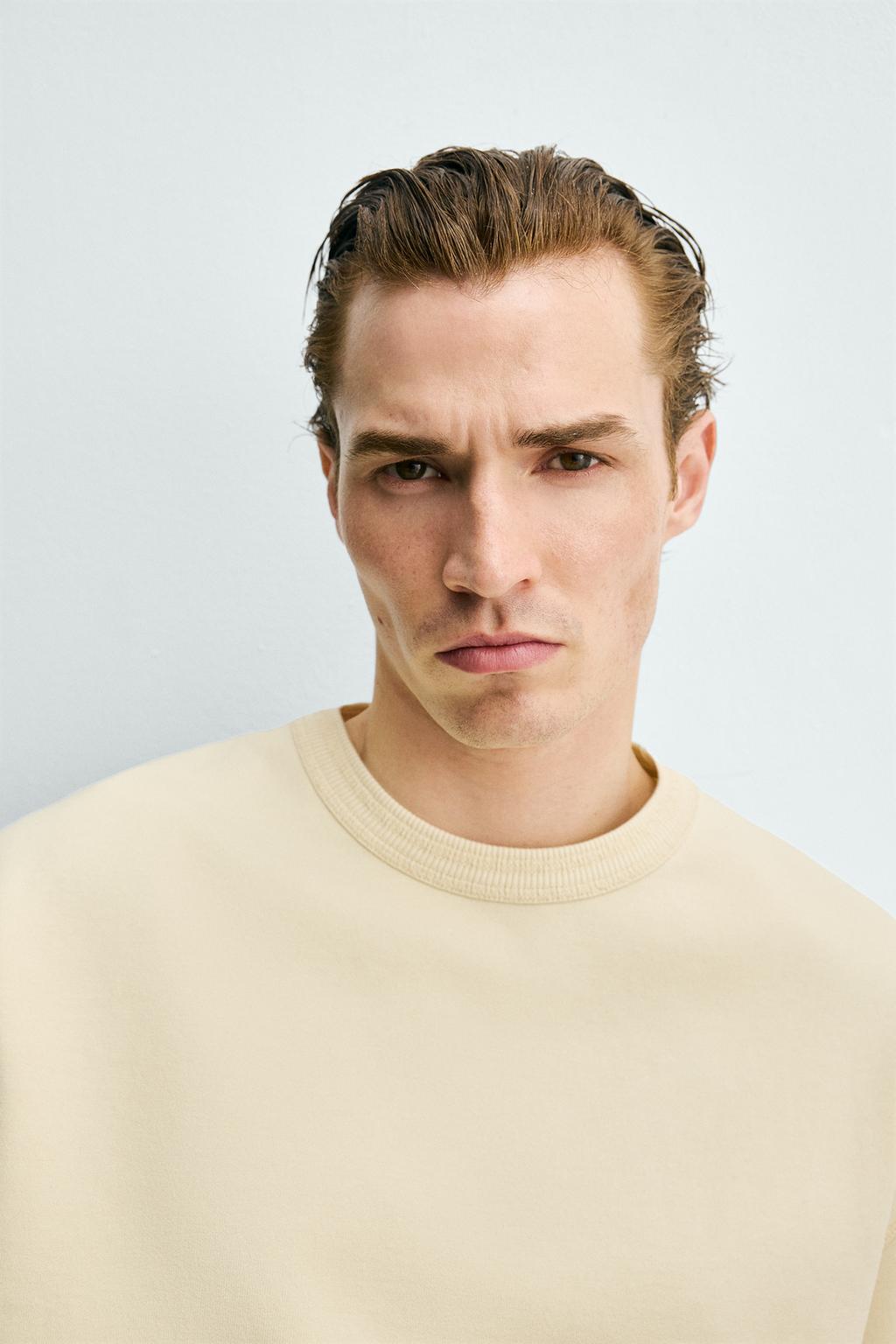 ТОЛСТОВКА СВОБОДНОГО КРОЯ С КОРОТКИМИ РУКАВАМИ