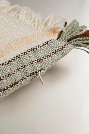 Покрывало с бахромой