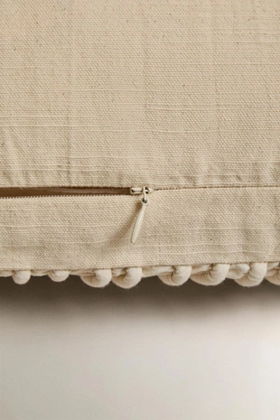 Чехол для декоративной подушки с фигурными складками- Заказать в России