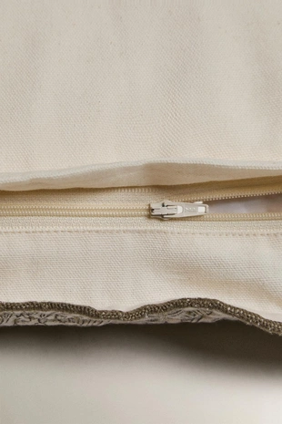 Наволочка с цветочным принтом- Заказать в России