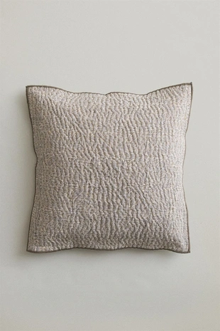 Наволочка с цветочным принтом- Заказать в России