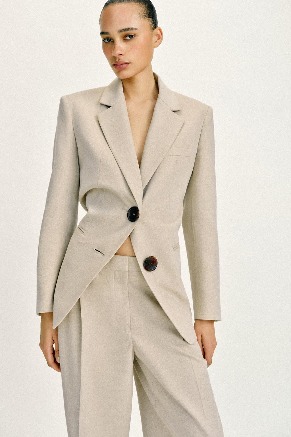 БРЮКИ ПРЯМОГО КРОЯ С ЗАЩИПАМИ