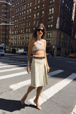 Кроп-топ с контрастным бантом- Заказать в России