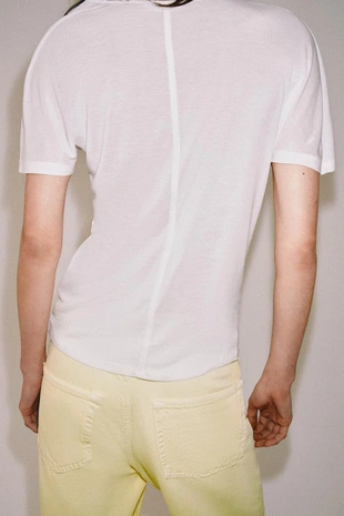 Свободная футболка с короткими рукавами- Заказать в России