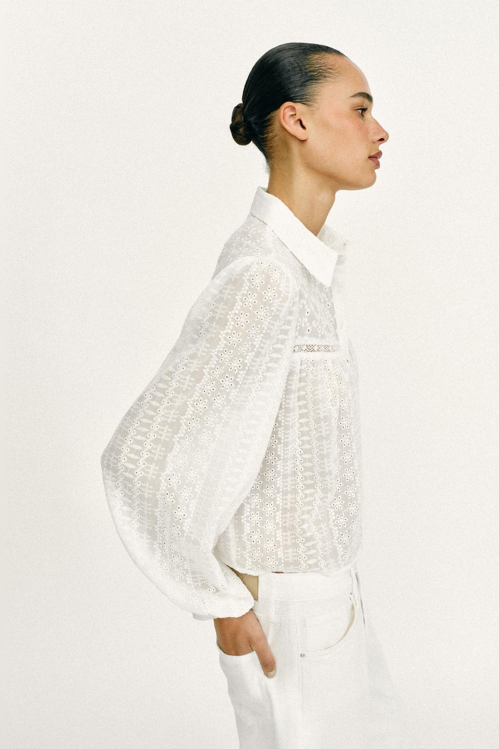 КОРОТКАЯ БЛУЗА С АЖУРНОЙ ВЫШИВКОЙ