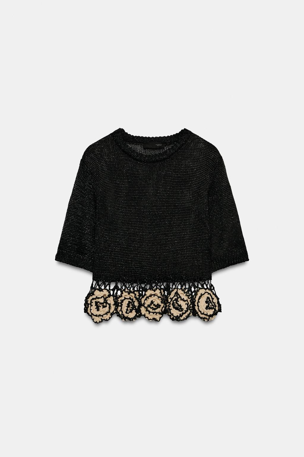 ТОП ИЗ ТРИКОТАЖА С ЦВЕТОЧНЫМ РЕЛЬЕФОМ