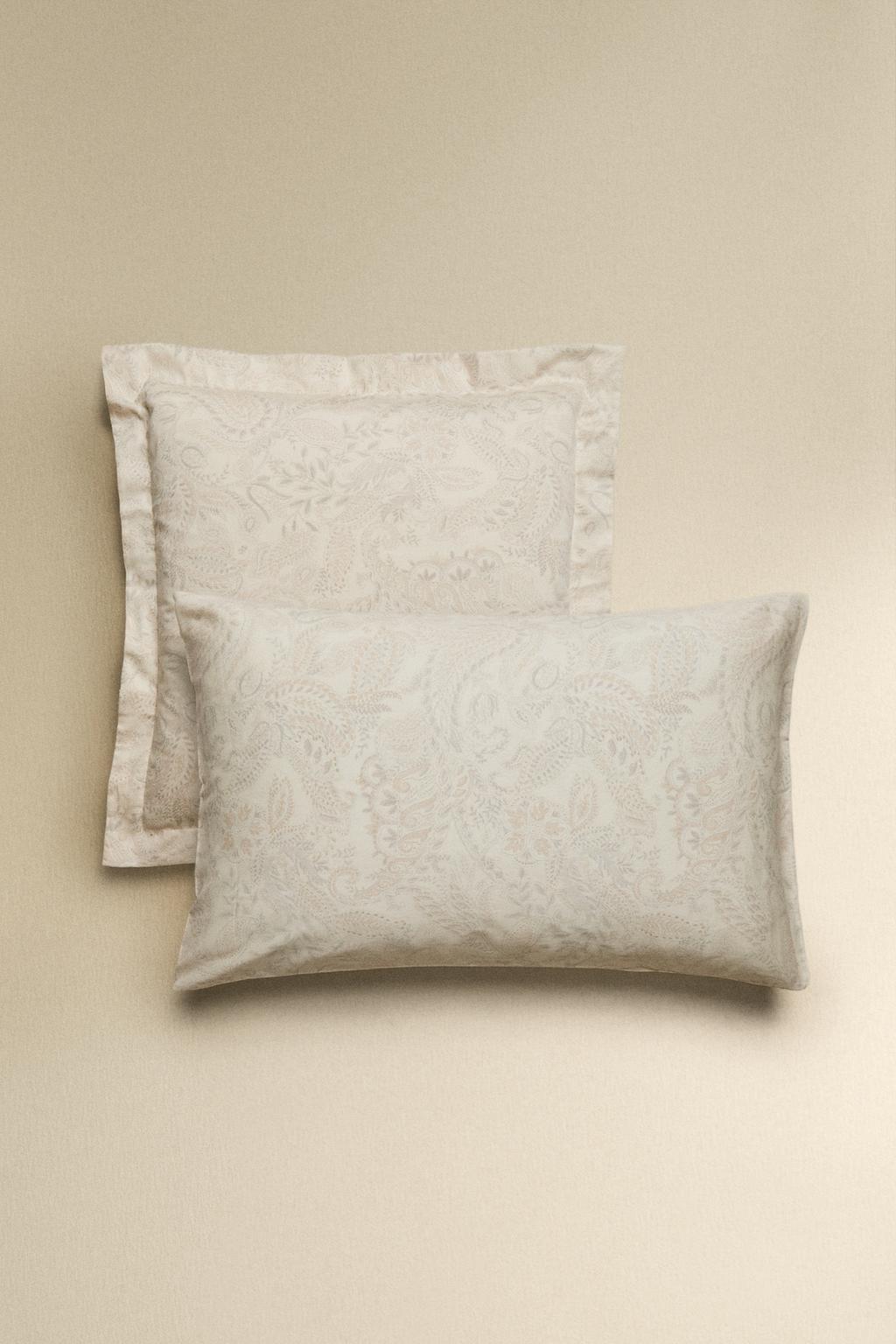 Наволочка с пейсли из сатина