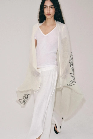 Платок из льна с вышивкой- Заказать в России