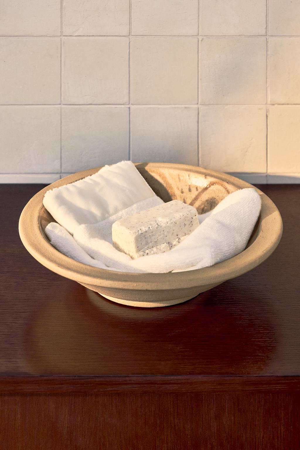 Терракотовая чаша