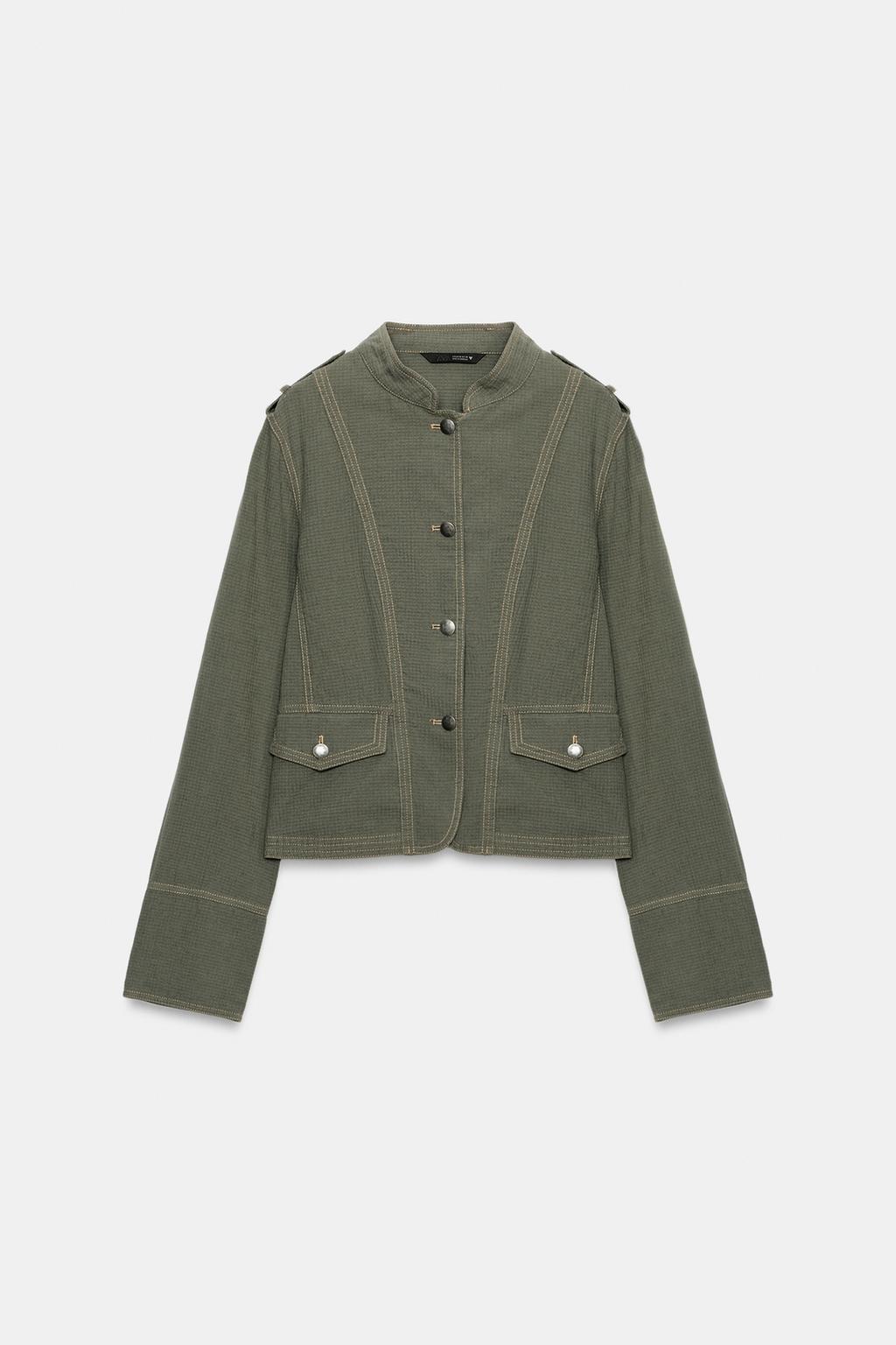 СТРУЯЩИЙСЯ БЛЕЙЗЕР С ОТСТРОЧКОЙ