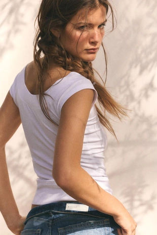 Топ с вырезом «лодочка»- Заказать в России