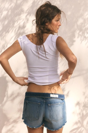 Топ с вырезом «лодочка»- Заказать в России