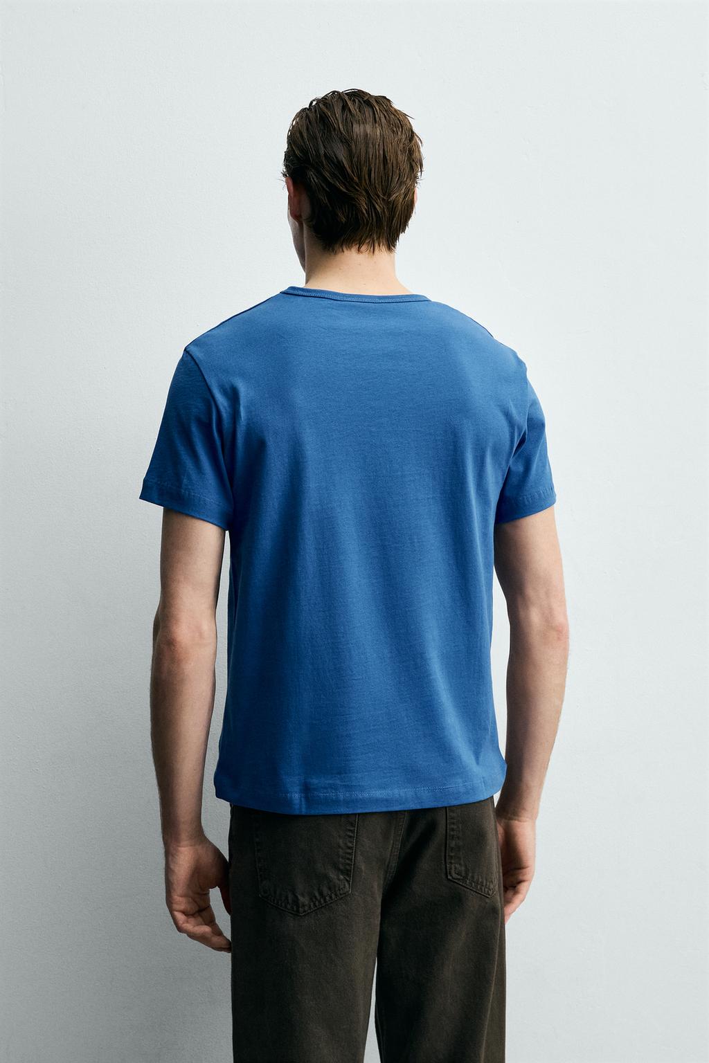 ФУТБОЛКА КЛАССИЧЕСКОГО КРОЯ