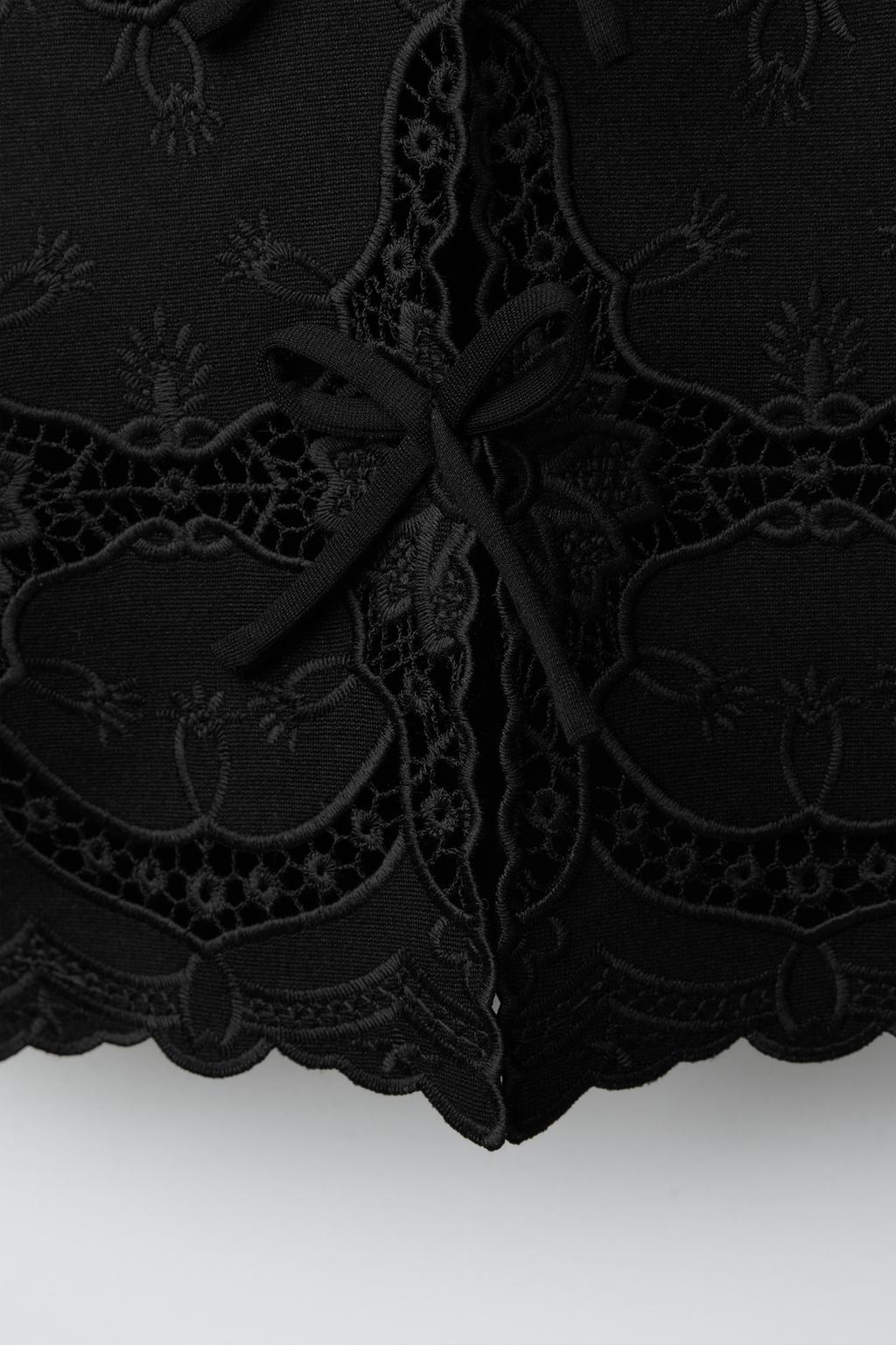 ЖИЛЕТ С ВЫШИВКОЙ