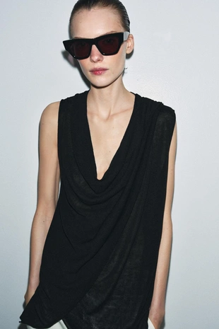 Трикотажный топ на запахе- Заказать в России