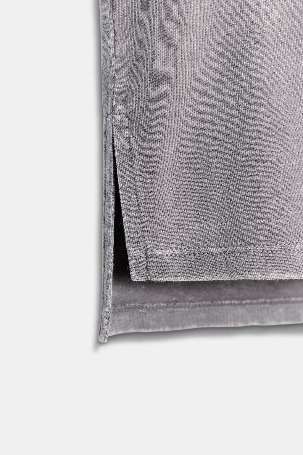 ФУТБОЛКА В СТИЛЕ РУСТИК С КОРОТКИМИ РУКАВАМИ