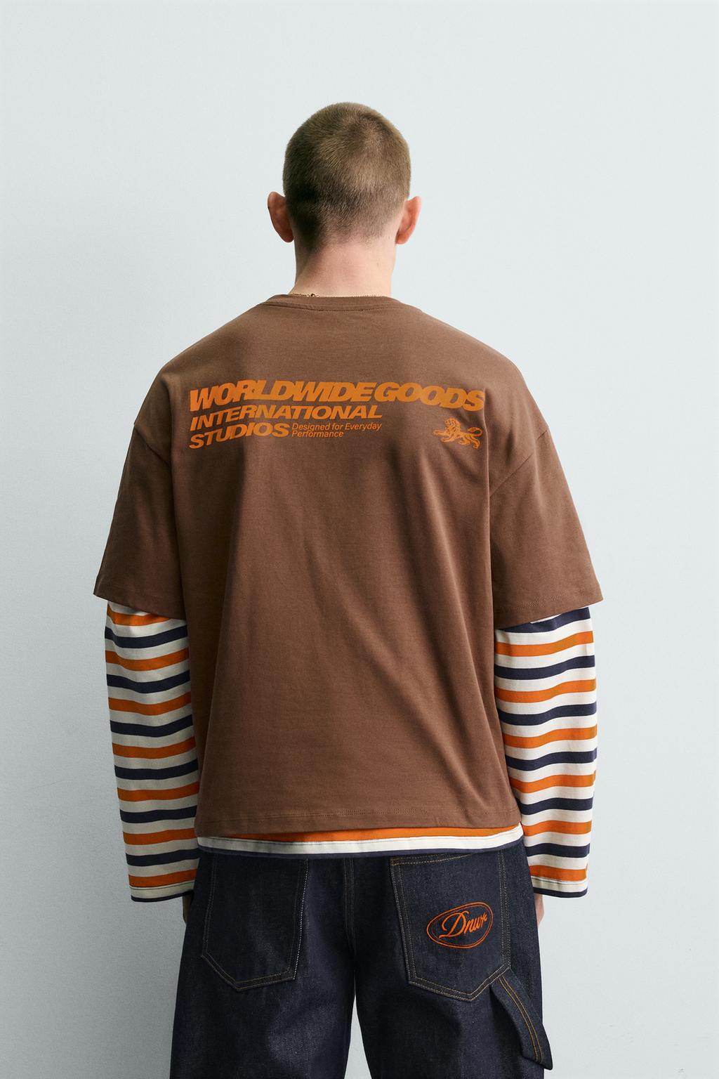 ФУТБОЛКА С КОНТРАСТНЫМ ПРИНТОМ