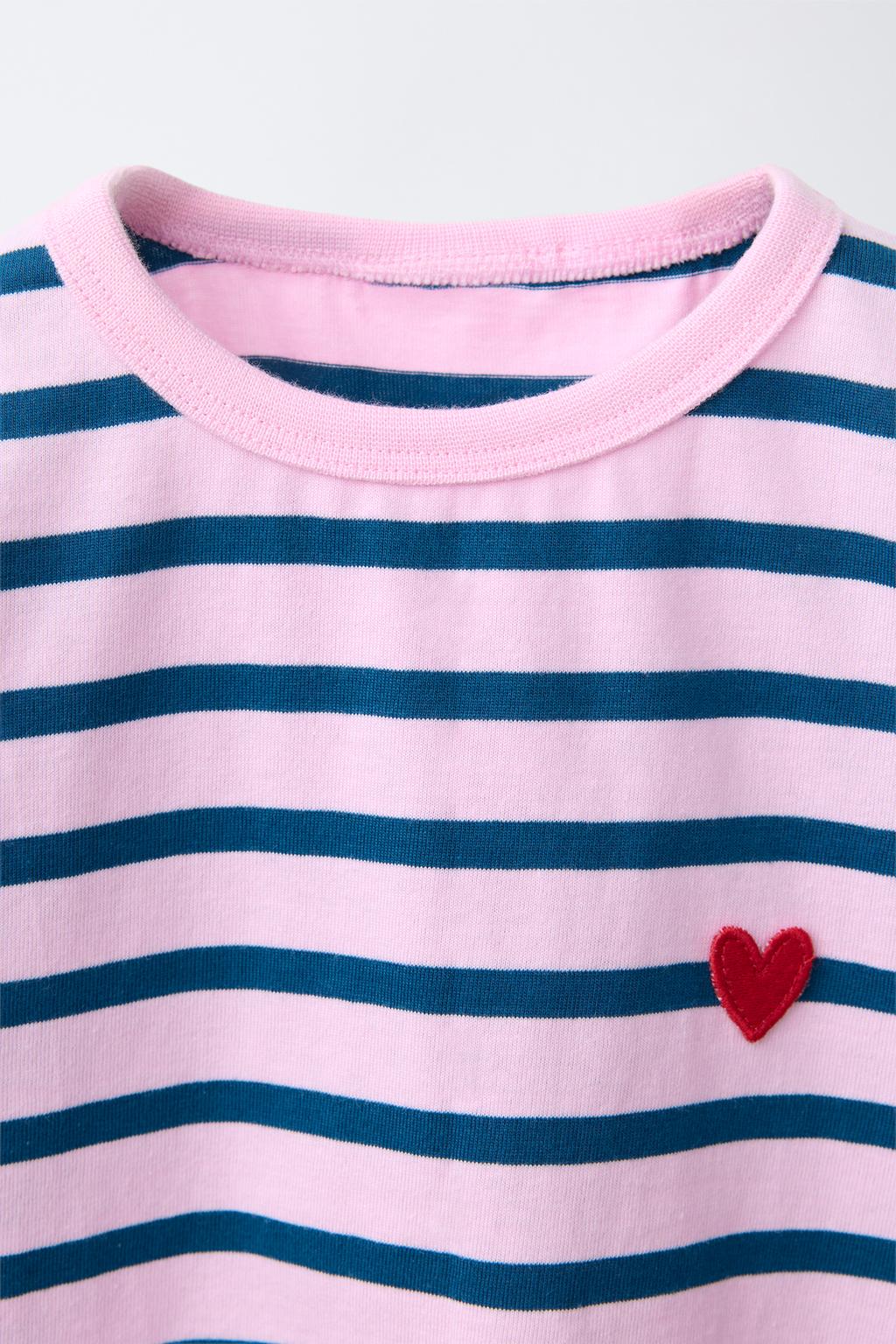 ФУТБОЛКА В ПОЛОСКУ С ВЫШИТЫМ СЕРДЦЕМ