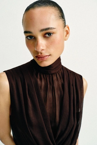 Мини-платье со сборками- Заказать в России