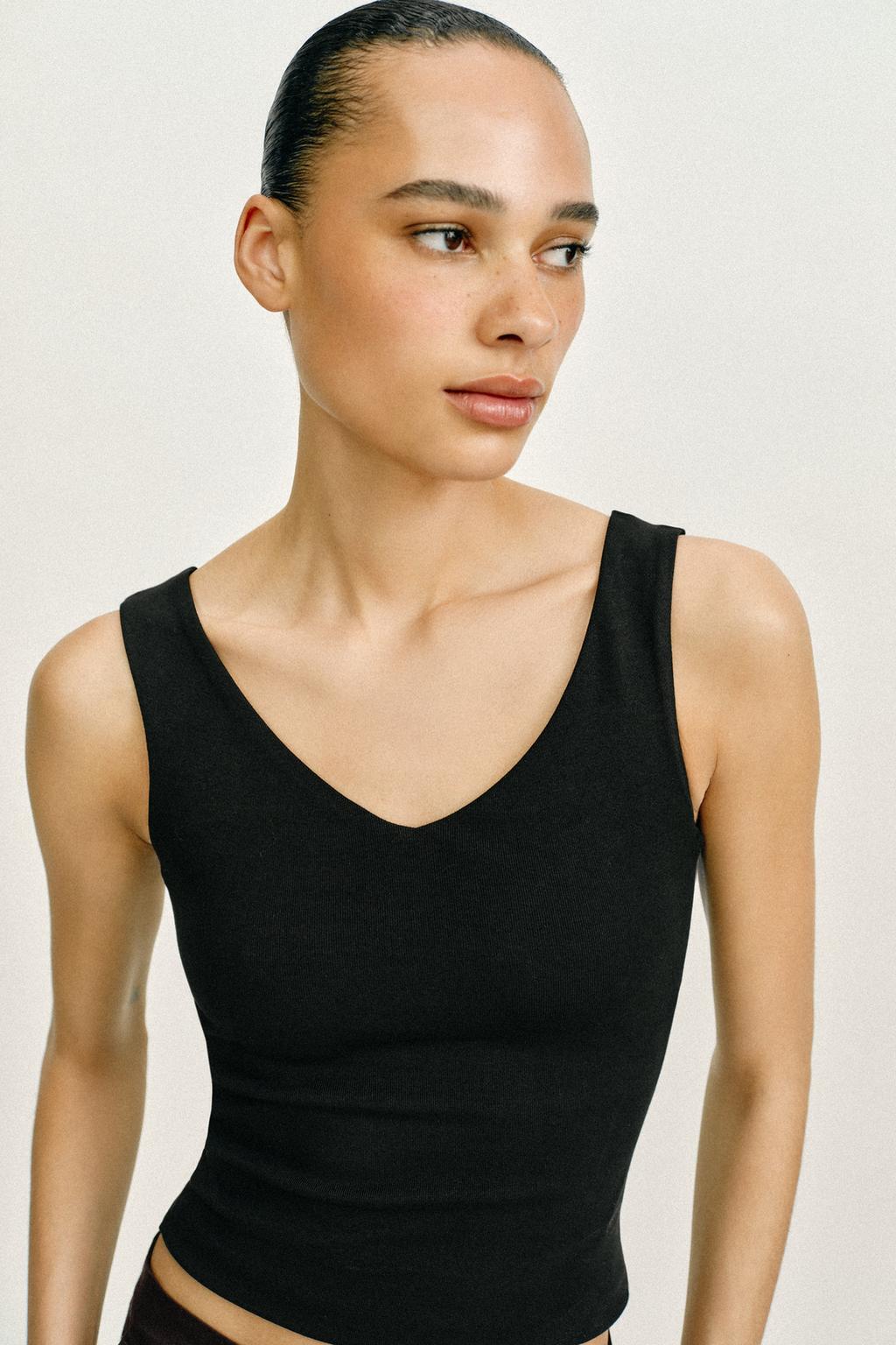 ФУТБОЛКА С ОТКРЫТЫМИ ПЛЕЧАМИ