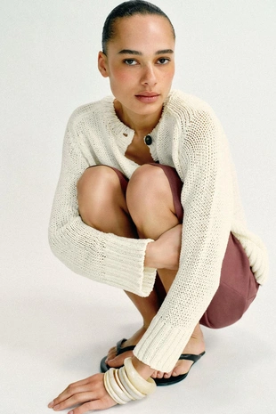 Свитер с пуговицами- Заказать в России