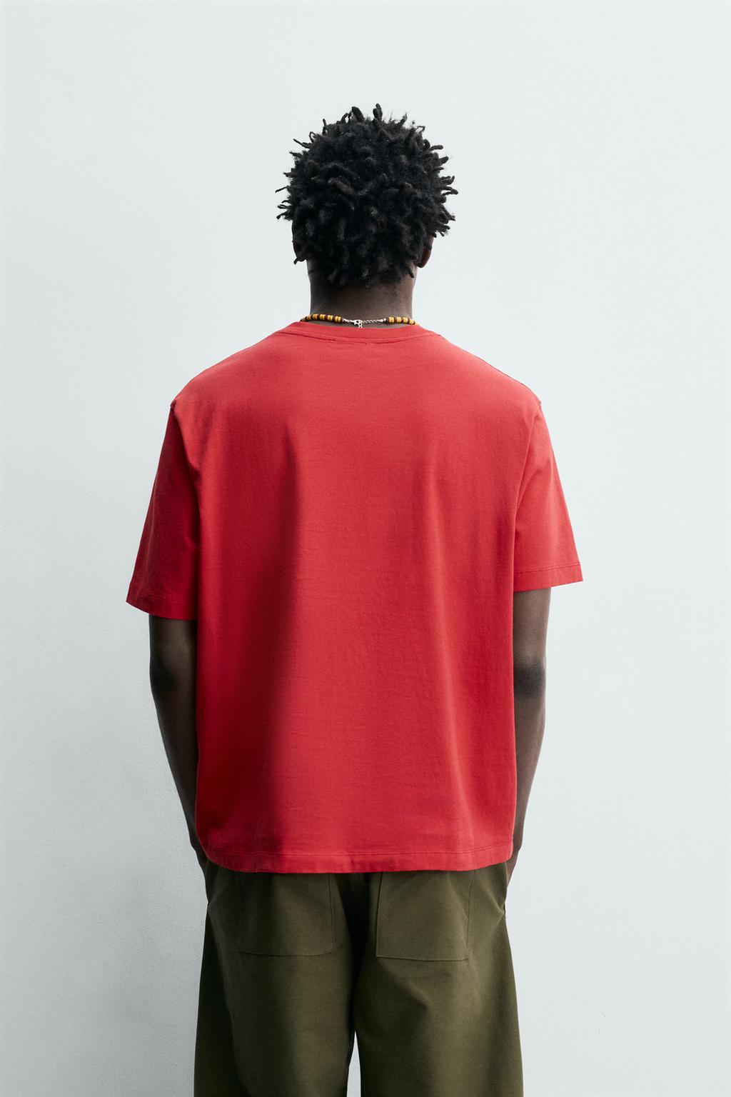 ФУТБОЛКА С МОРСКИМИ НАШИВКАМИ