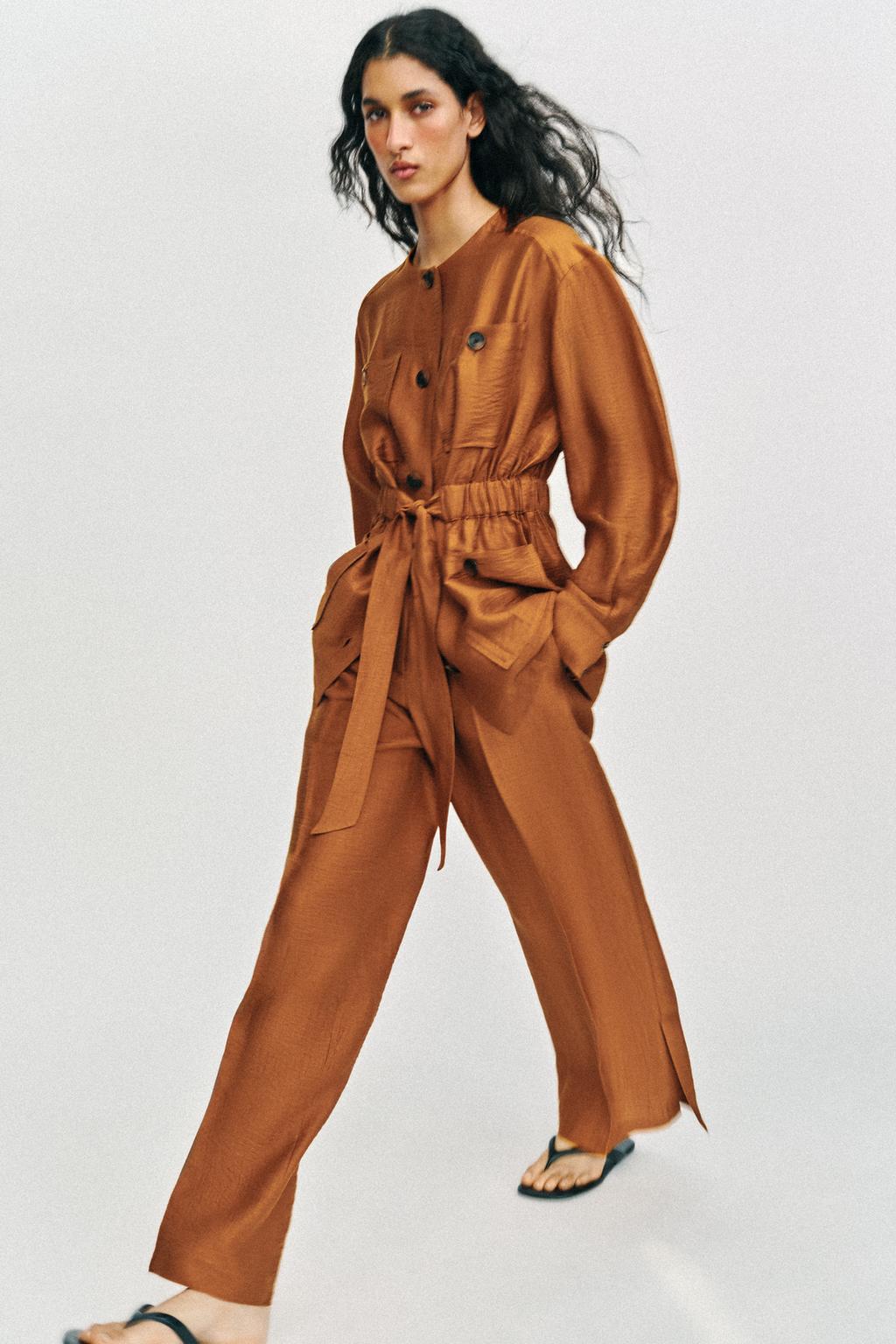 БРЮКИ СВОБОДНОГО КРОЯ ИЗ СМЕСОВОГО ЛЬНА С РАЗРЕЗАМИ ПО НИЗУ