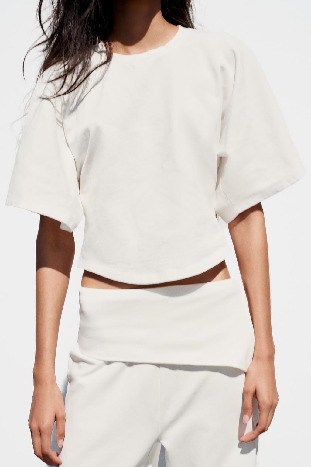 ТОЛСТОВКА С РУКАВАМИ-КЕЙП