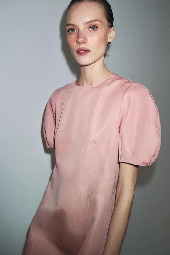 ПЛАТЬЕ МИДИ ИЗ ЛЬНА — коллекция Zara «ZW»