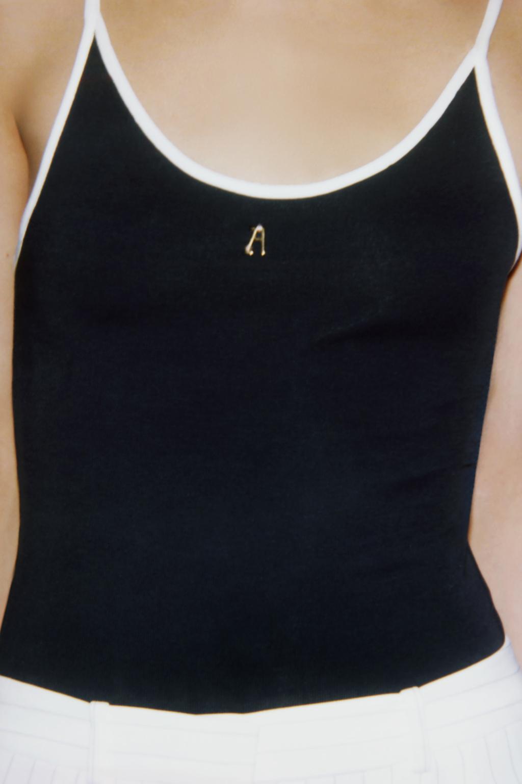 БОДИ НА БРЕТЕЛЯХ ZA