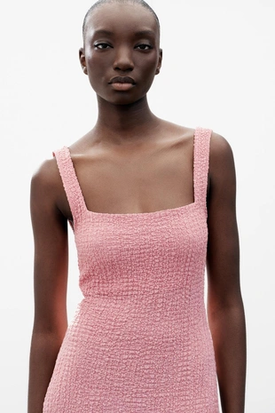 Платье миди из рельефной ткани- Заказать в России