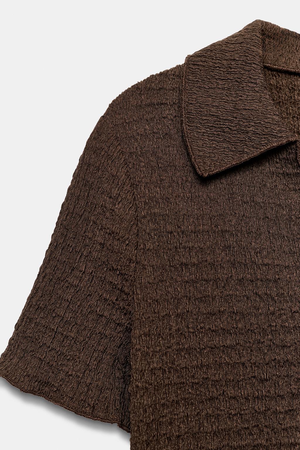 УКОРОЧЕННЫЙ ЖАКЕТ ИЗ РЕЛЬЕФНОЙ ТКАНИ