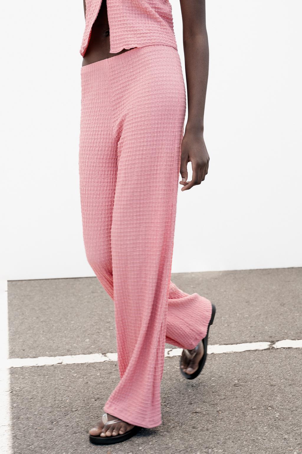 БРЮКИ ПРЯМОГО КРОЯ С ТЕКСТУРОЙ