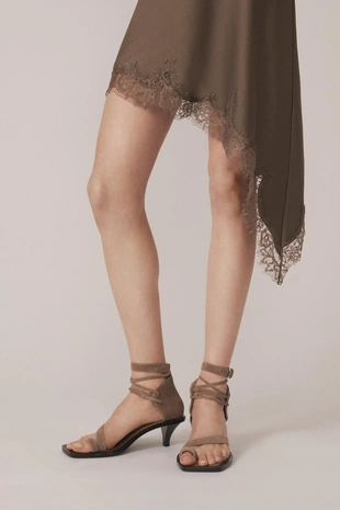 Босоножки на каблуке из кожи - The Item Zara Woman- Заказать в России