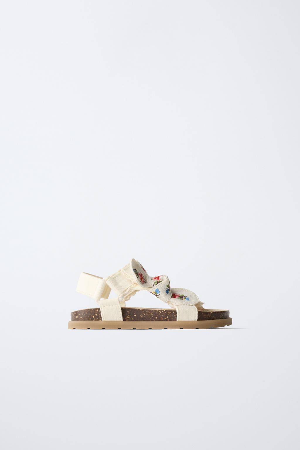 САНДАЛИИ С ВЫШИВКОЙ И БАНТОМ