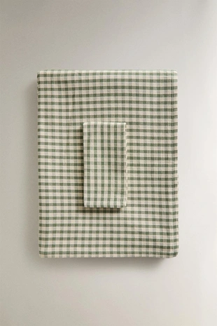 Скатерть в клетку с отделкой контрастного стежка- Заказать в России