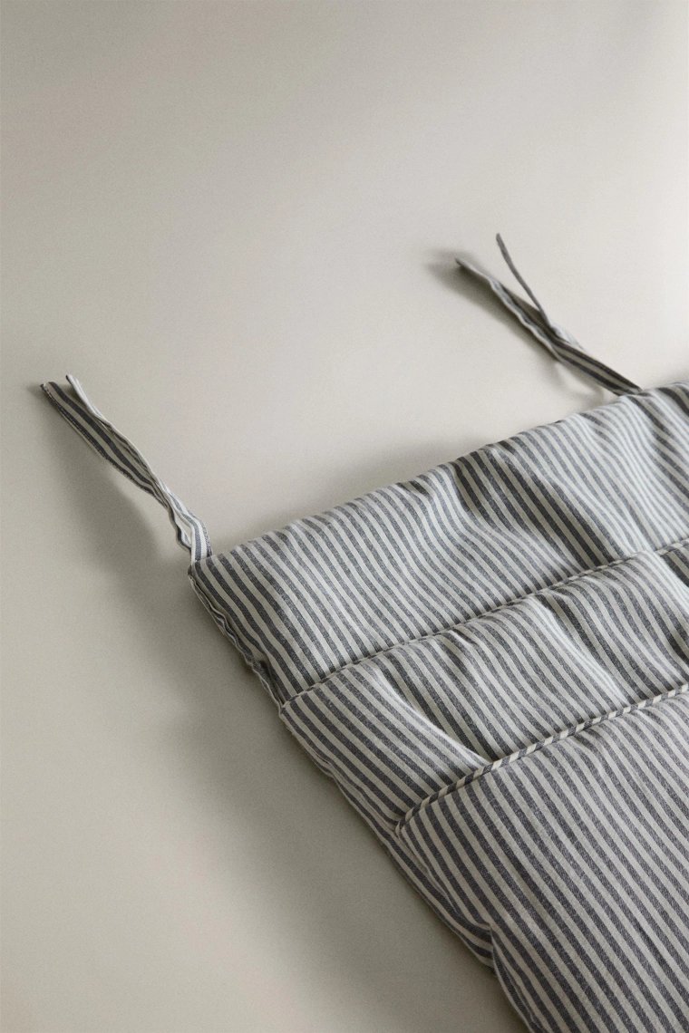 Полосатый органайзер для детской кроватки из хлопка